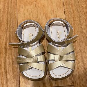 Salt Water Sandals by Hoy Gold Kids Sandals